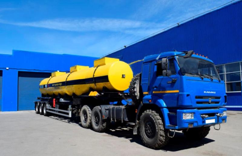 Трехсекционный полуприцеп цистерна ППЦ 30 м3